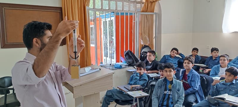 آشنایی با وسایل آزمایشگاه درس علوم پایه هفتم