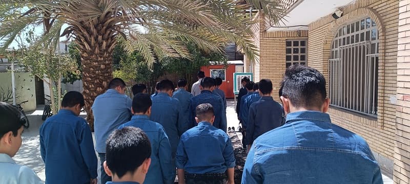 برگزاری نماز جماعت