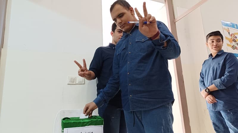 شورای دانش آموزی